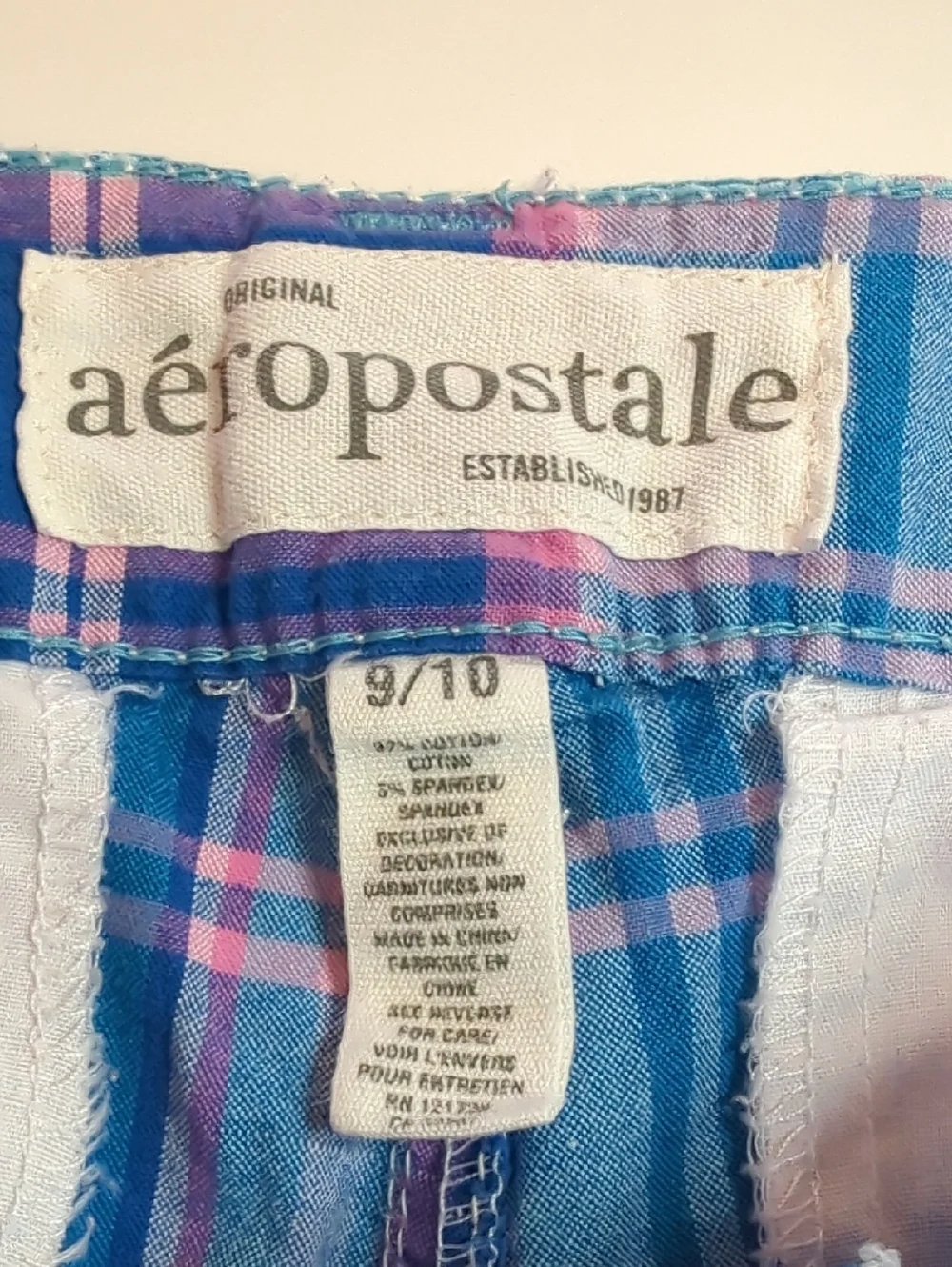 Vintage Aeropostale Pink And Blue Bermuda Shorts Size 9/10 - Picture 3 of 5